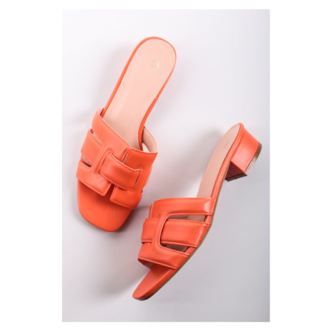 Oranžové pantofle na hrubém podpatku Sandy Sergio Todzi