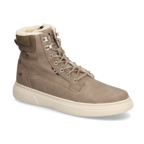 Mustang Sneaker Mid Cut