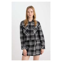 DEFACTO Coool Oversize Wide Fit Crop Pocket Thick Flannel Long Sleeve Jacket Shirt