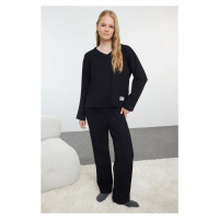 Trendyol Black Slogan Label Detailed Waffle Knitted Pajama Set