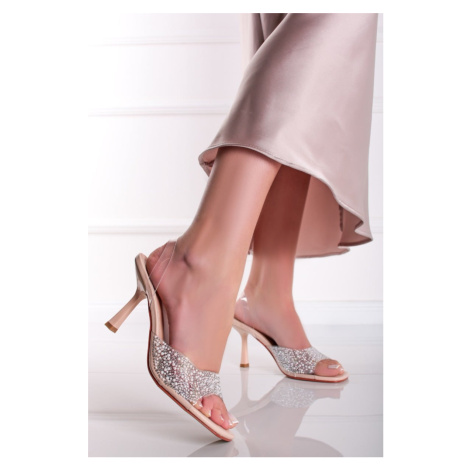 Béžovo-transparentní sandály na tenkém podpatku Ilene Givana