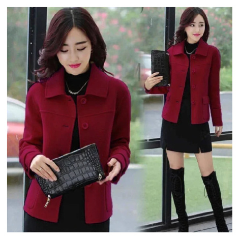 Krátký vlněný dámský kabátek – elegantní