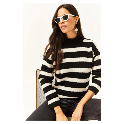 Olalook Dámský černý svetr s vysokým výstřihem s měkkou texturou Premium Knitwear