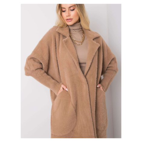Tmavě béžový kabát z alpaky s kapsami Fashionhunters