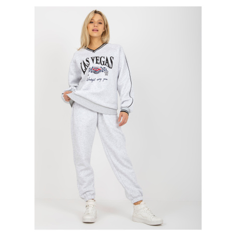Světle šedá pohodlná teplákovka Las Vegas --light grey BASIC