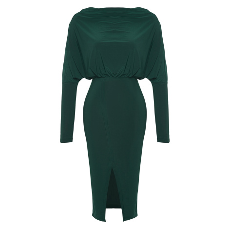 Trendyol Emerald Green odplyňovací výstřih Rozparek A-Linie Midi Strečové Pletené šaty