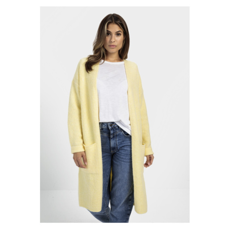 Žluté kardigany