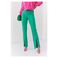 Elegantní zelené kalhoty s rozparkem