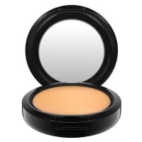 MAC - Studio Fix Powder Plus Foundation Pudry 15 g Světle hnědá unisex