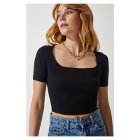 Happiness İstanbul Women's Black Square Neck Crop Knitted T-Shirt