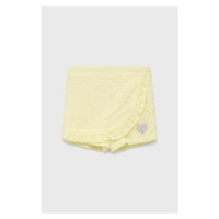 Dětské bavlněné šortky Guess žlutá barva, hladké