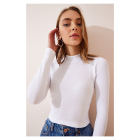 Happiness İstanbul Women's White Ribbed Turtleneck Crop Knitted Blouse