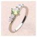 Prsten stříbrný s broušeným olivínem a zirkony Ag 925 011580 PD - 62 mm 2,0 g