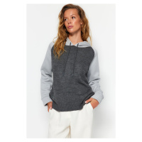 Trendyol šedý pletený svetr s kapucí s kapucí