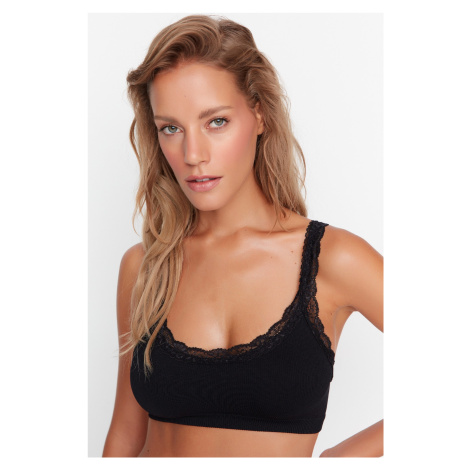 Trendyol Black Seamless/Seamless Bra with Lace Detail