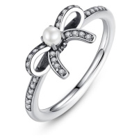 Linda's Jewelry Stříbrný prsten Mašle s perlou IPR014 Velikost: 56