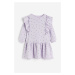 H & M - Teplákové šaty lemované volánky - fialová