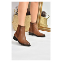 Fox Shoes Women's Camel Short Heeled Boots