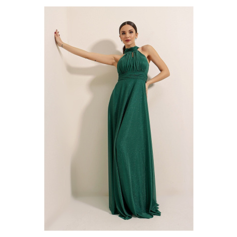 By Saygı Ohlávka lemovaná výstřihem Třpytivé dlouhé šaty Emerald
