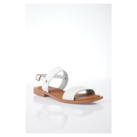 Yaya by Hotiç Women's White Genuine Leather Sandals