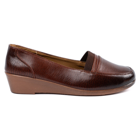 Zajímavé dámské polobotky hnědé na klínku