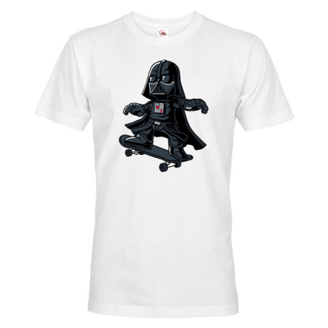Pánské tričko Darth Vader Skateboard  - tričko pro milovníky humoru a filmů BezvaTriko