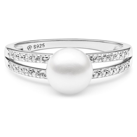 Stříbrný prsten s bílou sladkovodní Gaura perlou zdoben kubickou zirkonií Planet Shop