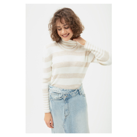 Lafaba Women's Beige Turtleneck Striped Knitwear Sweater