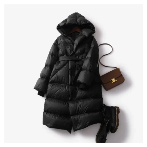 Dámská dlouhá zimní péřová bunda s kapucí