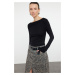 Trendyol Black Boat Neck Slim/Fitting Regular Length Knitted Blouse