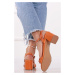 Oranžové sandály na hrubém podpatku Vanise