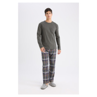 DEFACTO Men's Pajama Set Regular Fit Long Sleeve Basic Plain Top Plaid Bottom