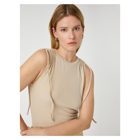 Koton Crop T-Shirt Sleeveless with Ruffles on the Shoulder.