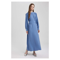 DEFACTO Regular Fit Crew Neck Long Sleeve Dress