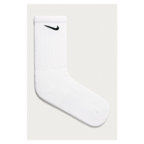 Bílé pánské ponožky Nike >>> vybírejte z 75 ponožek Nike ZDE | Modio.cz