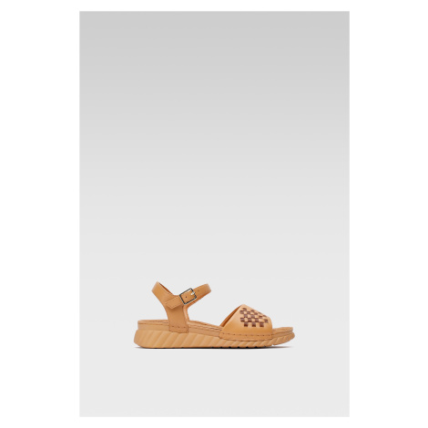 Sandály Go Soft EST-2299-03 Přírodní kůže (useň) - Lícová