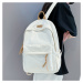 Klasický batoh v minimalistickém stylu