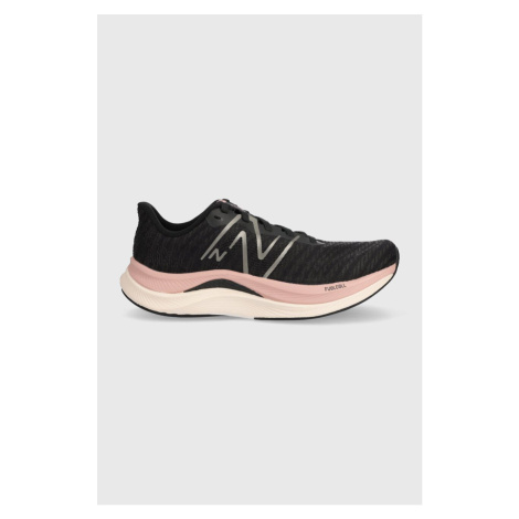 Běžecké boty New Balance WFCPRCK4 tmavomodrá barva