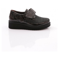 DGN 30450 Women's Comfort Shoes