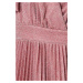 Tmavě růžové lesklé společenské šaty s volnými rukávy