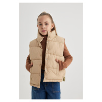 DEFACTO Girl's Stand Collar Basic Puffer Vest