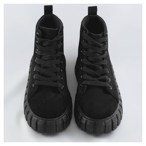Černé šněrovací boty z imitace semiše (XA057) Via Giulia