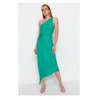 Trendyol zelená limitovaná edice shromážděné detailní žakárové saténové tkané šaty tkané šaty