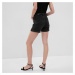 Šortky GAP 5 Inch Girlfriend Shorts Basic Black 2