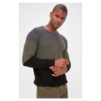 Trendyol Khaki Regular Crew Neck Color Block Knitwear Sweater