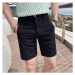 Rovné pánské šortky na léto s kontrastními kapsami