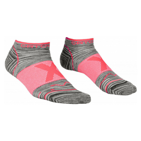 Dámské ponožky Ortovox Alpinist Low Socks grey blend