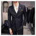 Luxusní oblek s pruhy dvouřadé sako, vesta a kalhoty
