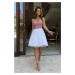 Růžovo-bílé krátké šaty s týlní sukní