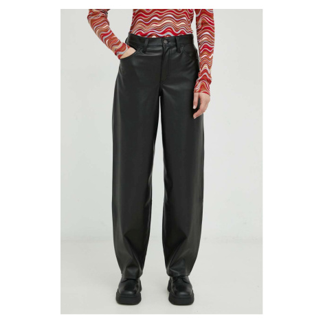 Kalhoty Levi's dámské, černá barva, jednoduché, medium waist Levi´s